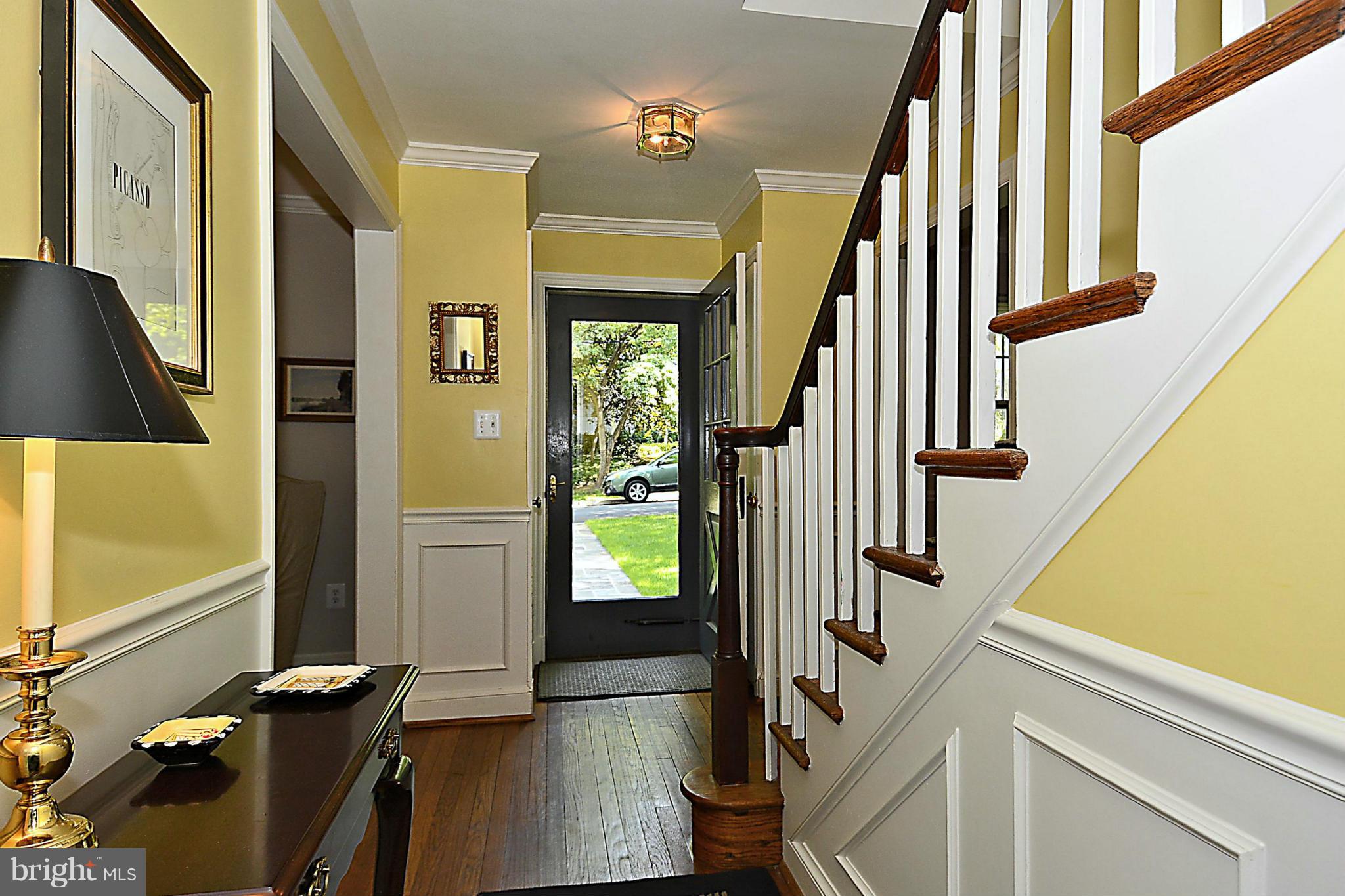 5608 Overlea Road Bethesda, MD 20816 - Photo 4 of 30 Interior (General)