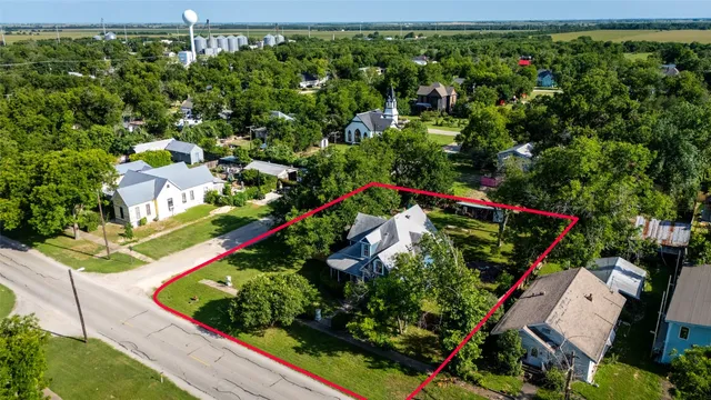 a bird view of a door