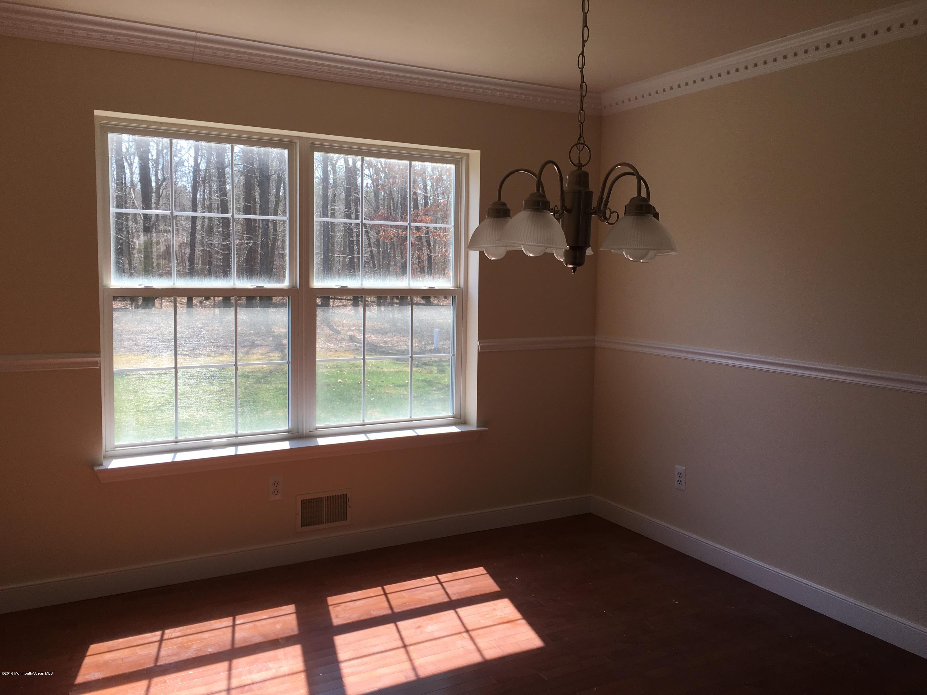 761 Anderson Road Jackson, NJ 08527 - Photo 5 of 22 a view of a window in a room