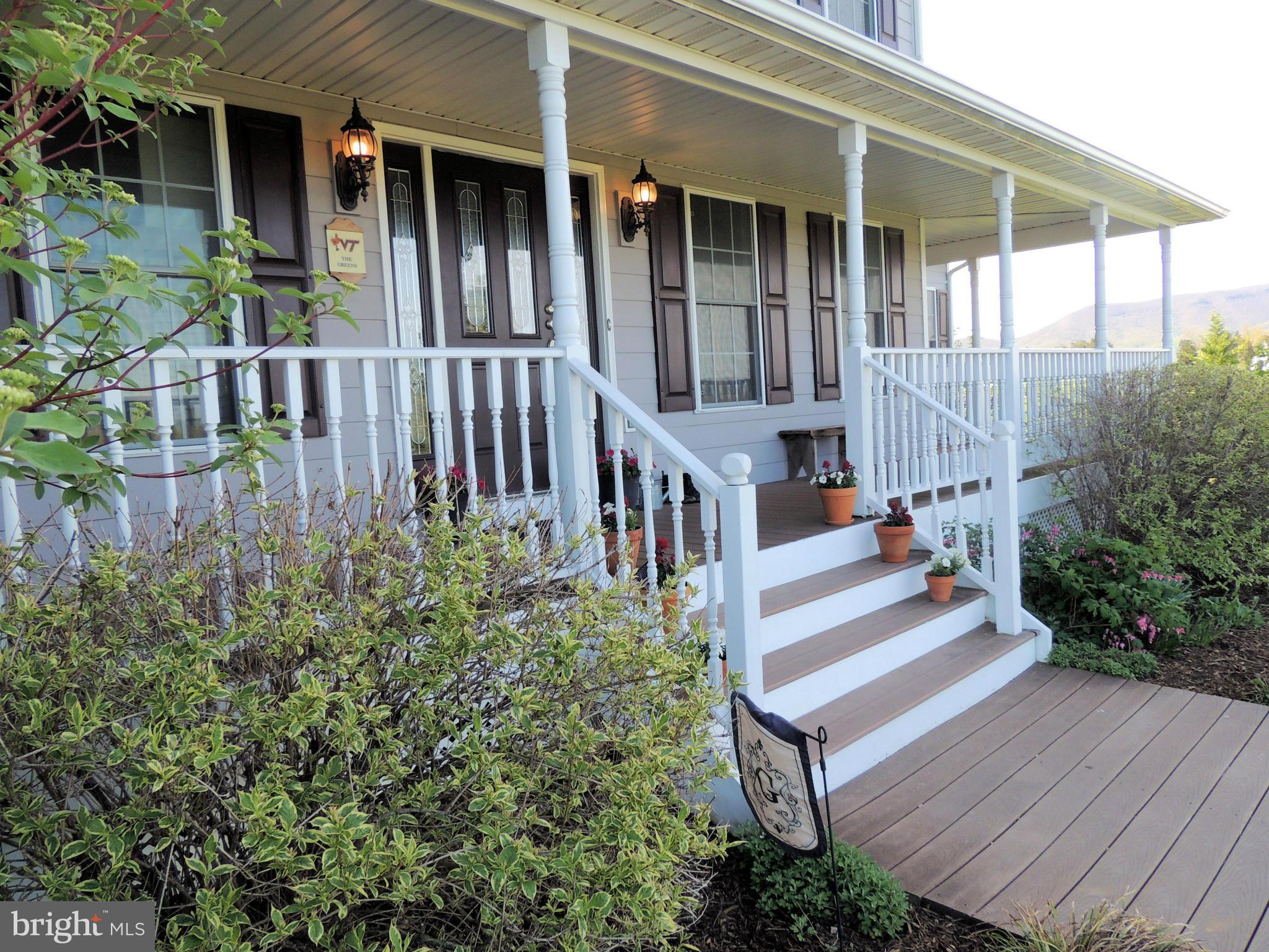 3142 Long Meadow Road Middletown, VA 22645 - Photo 2 of 28 Exterior (Front)