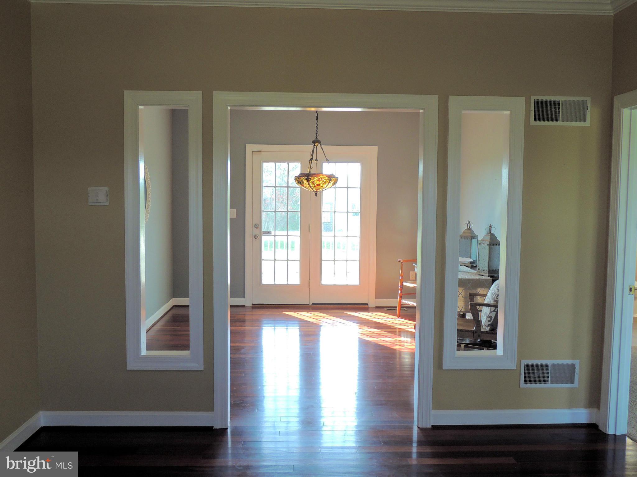 3142 Long Meadow Road Middletown, VA 22645 - Photo 14 of 28 Dining Room