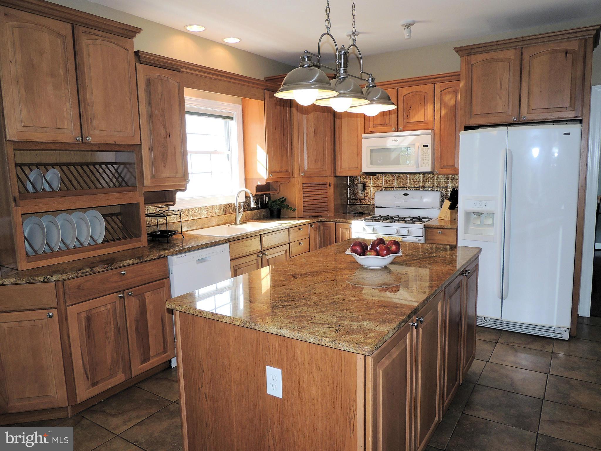 3142 Long Meadow Road Middletown, VA 22645 - Photo 19 of 28 Kitchen