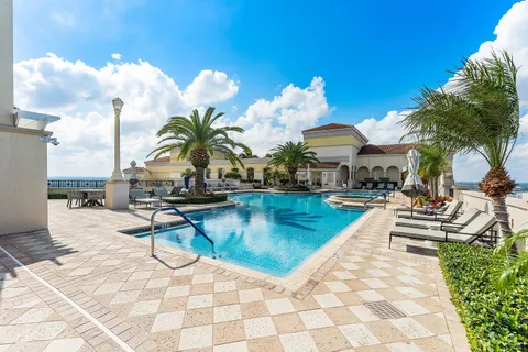 $1,395,000 | 701 South Olive Avenue, Unit 515, West Palm Beach, FL 33401