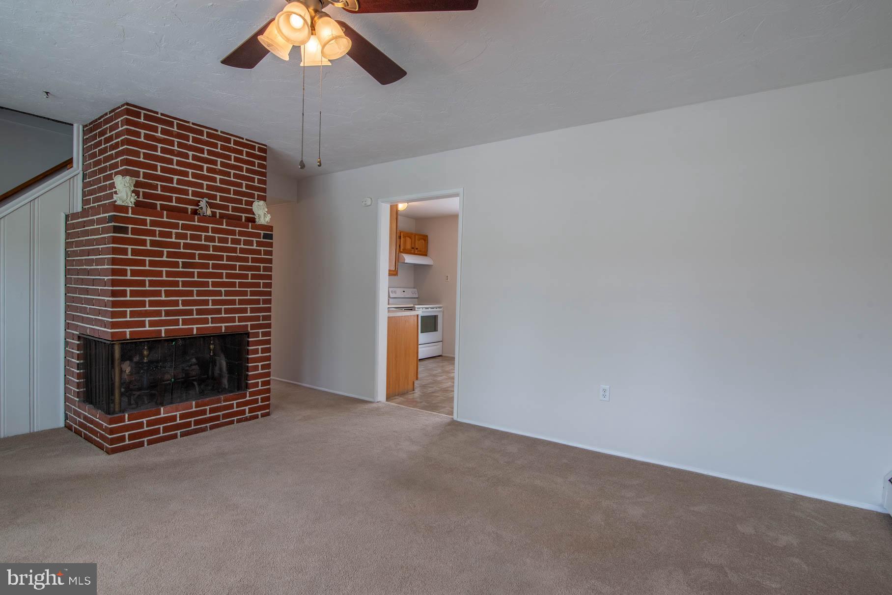 1236 Wogan Road York, PA 17404 - Photo 9 of 39