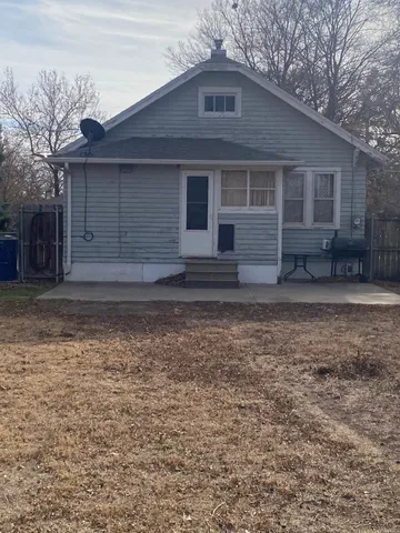 $79,995 | 828 West 5th Street, Newton, KS 67114