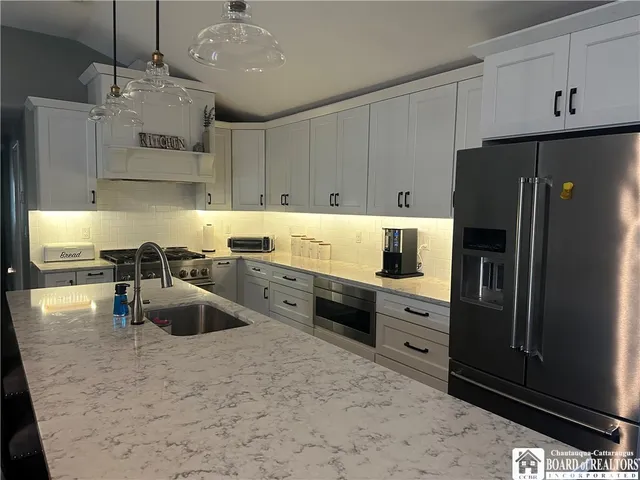 $329,900 | 24 University Park, Pomfret, NY 14063