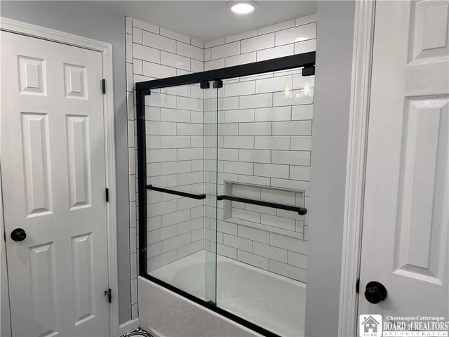 $329,900 | 24 University Park, Pomfret, NY 14063