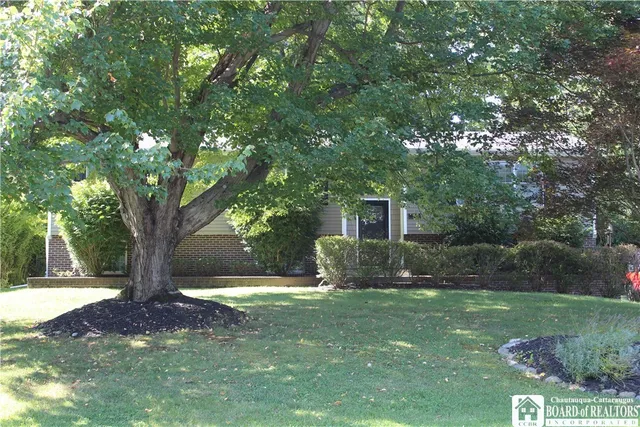 $329,900 | 24 University Park, Pomfret, NY 14063