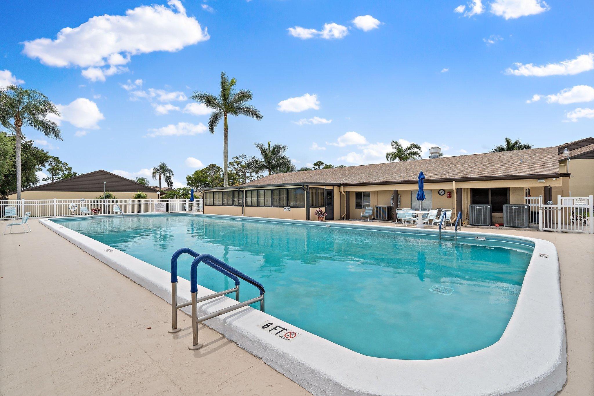 333 Pine Ridge Circle, Unit B1 Greenacres, FL 33463 - Photo 26 of 40 025-333PineRidgeCirB1-Greenacres-FL-SMAL
