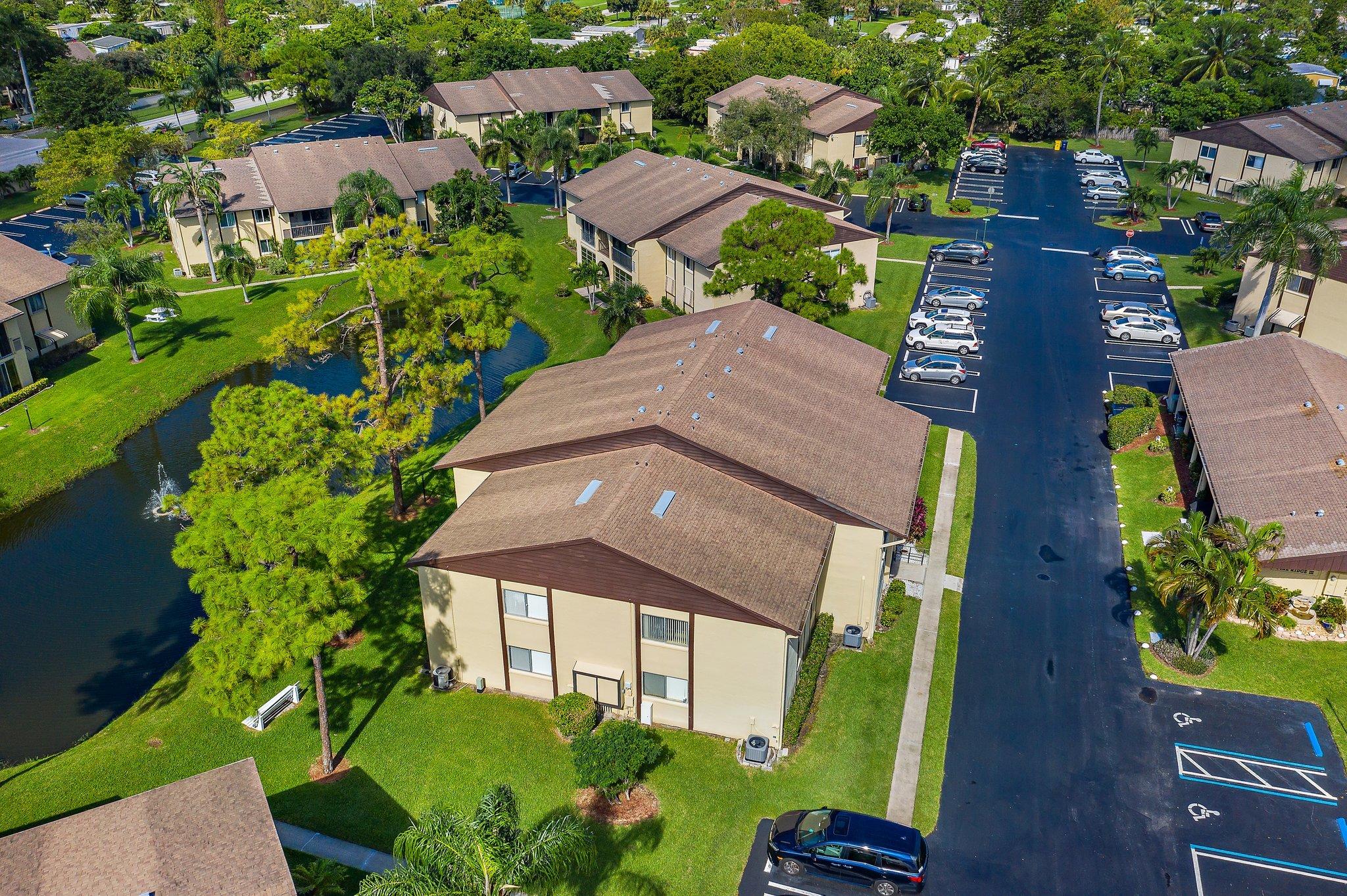 333 Pine Ridge Circle, Unit B1 Greenacres, FL 33463 - Photo 29 of 40 028-333PineRidgeCirB1-Greenacres-FL-SMAL