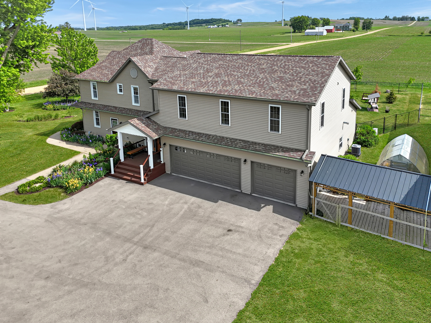 9214 North Waddams Grove Road Lena, IL 61048 - Photo 4 of 52