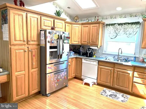 $650,000 | 406 Valley Run Drive, Cherry Hill, NJ 08002