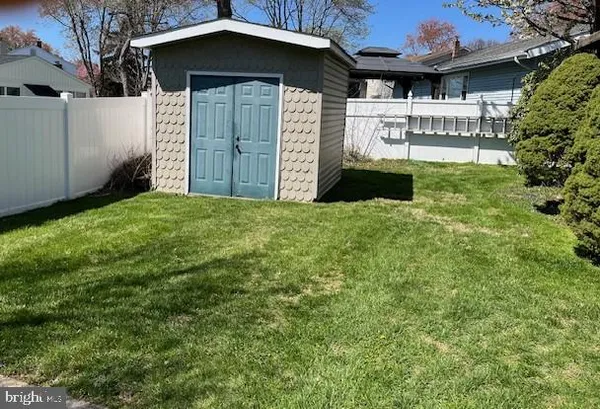 $650,000 | 406 Valley Run Drive, Cherry Hill, NJ 08002