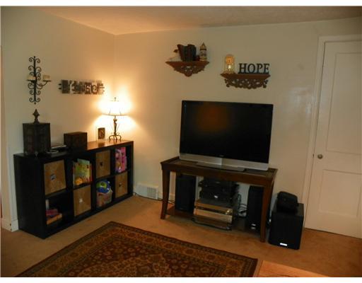 152 Ridgewood Road Coraopolis, PA 15108 - Photo 5 of 18 Living Room. Living Room Side 2