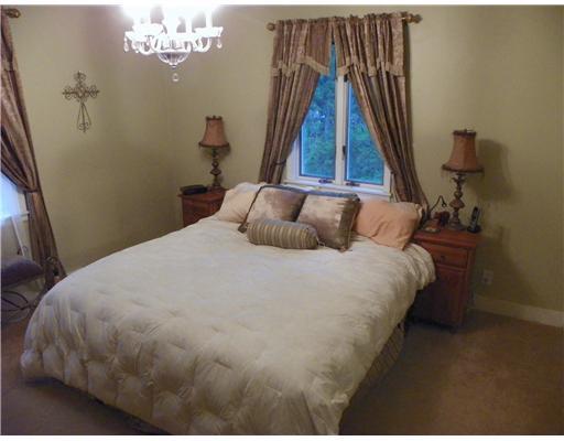 152 Ridgewood Road Coraopolis, PA 15108 - Photo 10 of 18 Master Bedroom. Master Bedroom on main floor boasts lots of closet space!