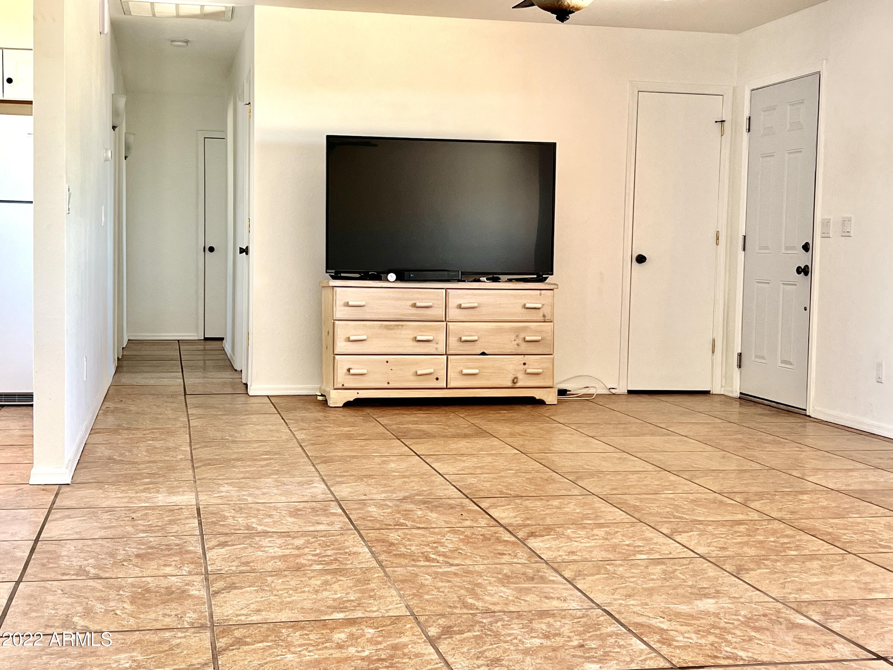 2139 South Sixshooter Road Apache Junction, AZ 85119 - Photo 19 of 20 IMG_0100