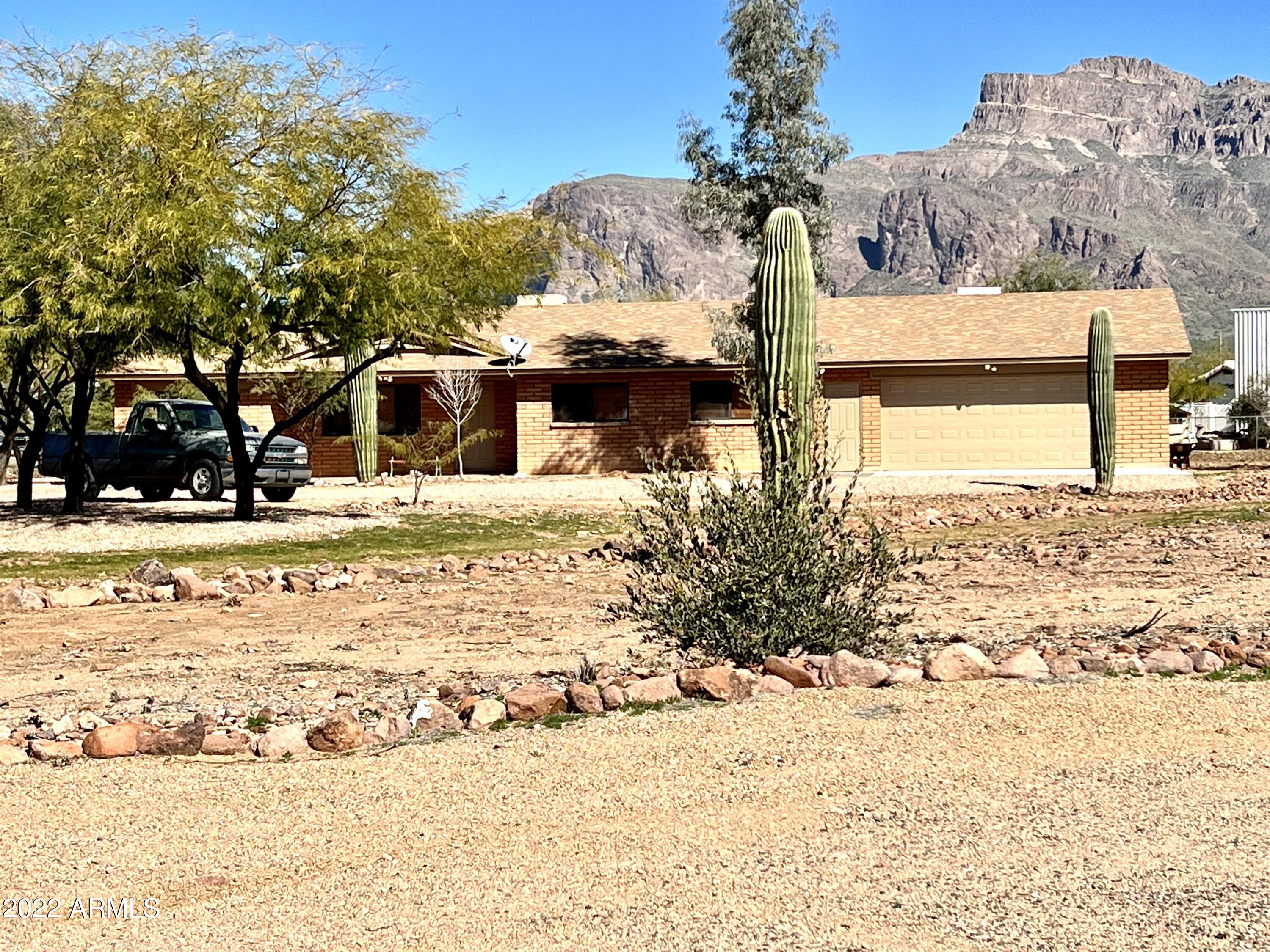 2139 South Sixshooter Road Apache Junction, AZ 85119 - Photo 10 of 20 IMG_0067