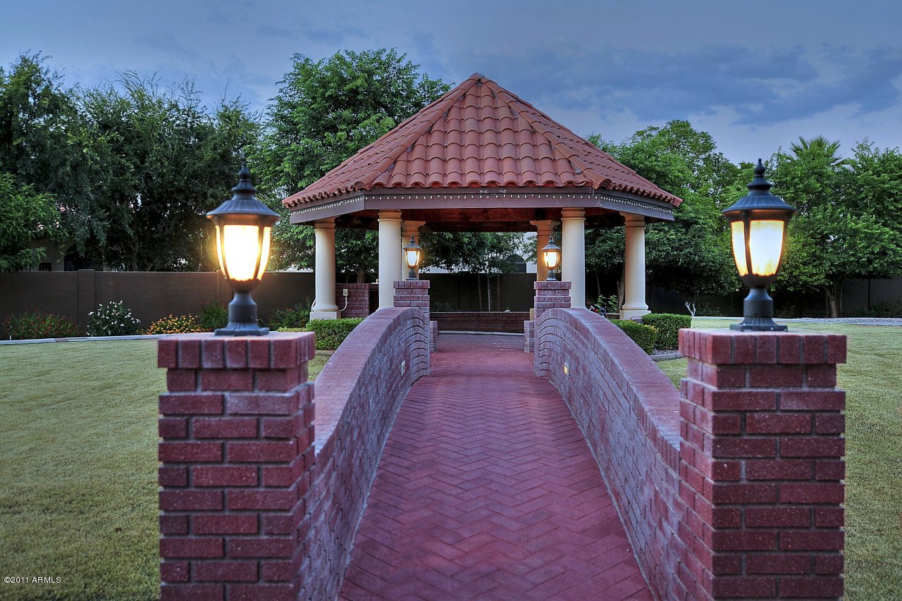173 North Riata Street Gilbert, AZ 85234 - Photo 19 of 28 Gazebo