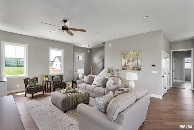 $849,900 | 6654 Meghan Avenue, Bettendorf, IA 52722