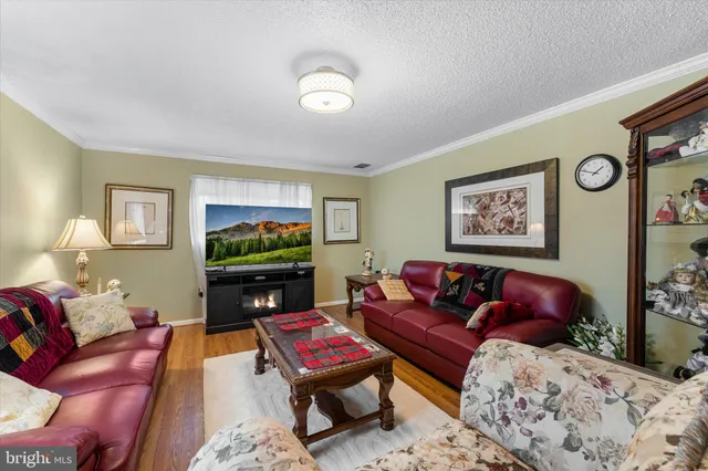 $1,500,000 | 14917 Compton Road, Centreville, VA 20121