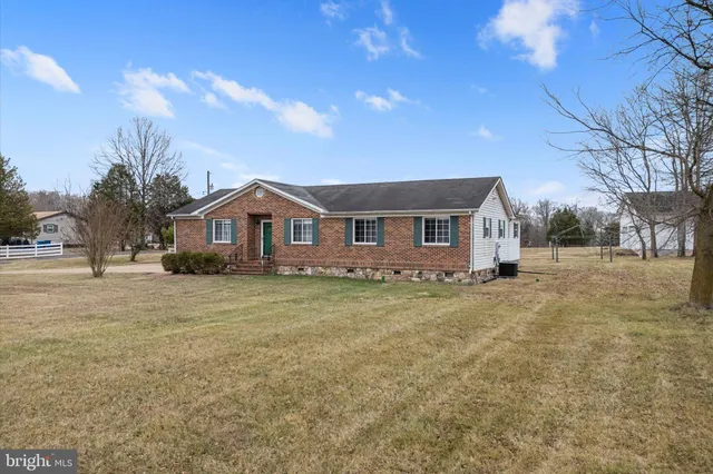 $1,500,000 | 14917 Compton Road, Centreville, VA 20121