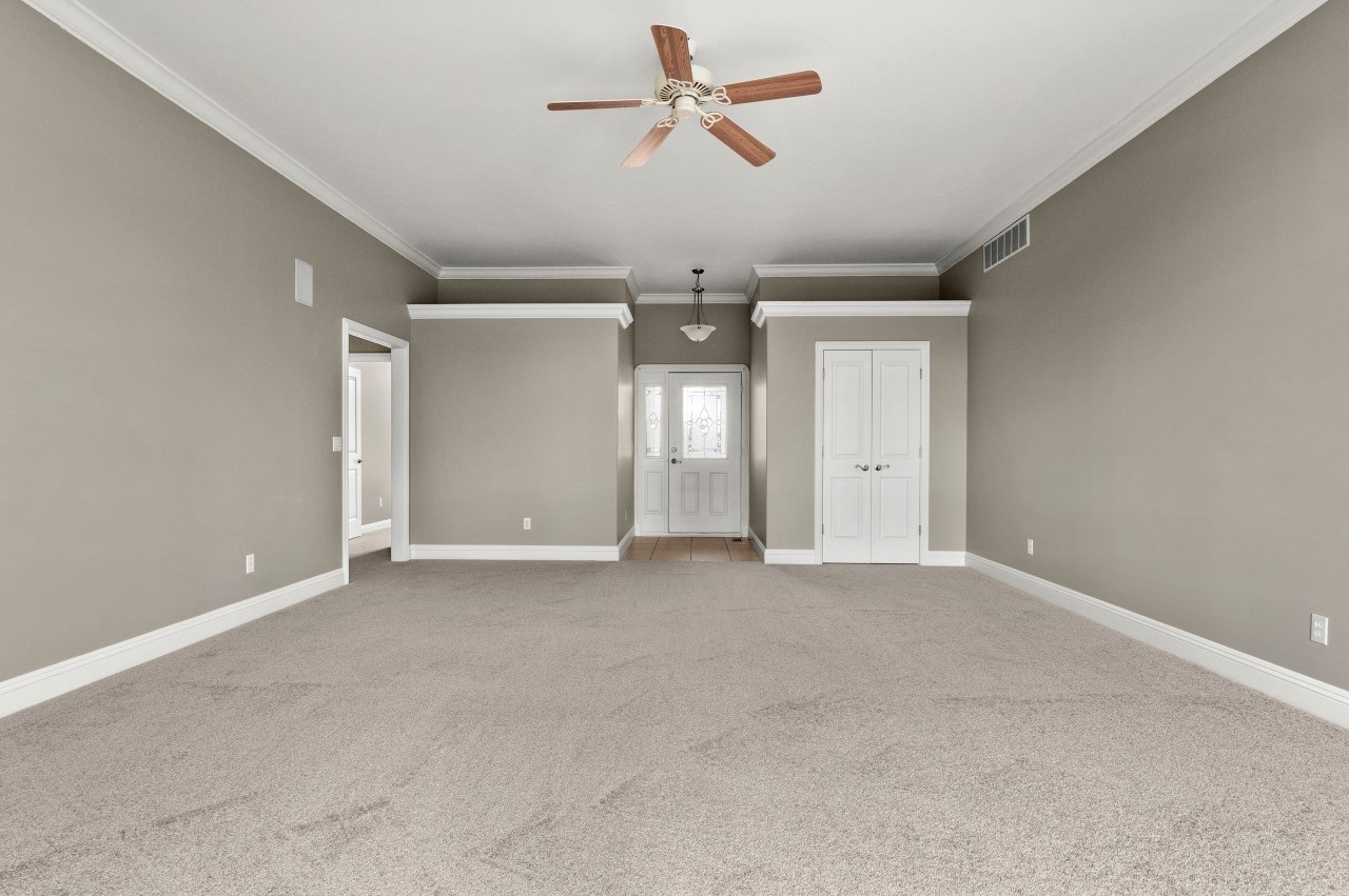 13610 Falcon Ridge Cove Fort Wayne, IN 46845 - Photo 14 of 36