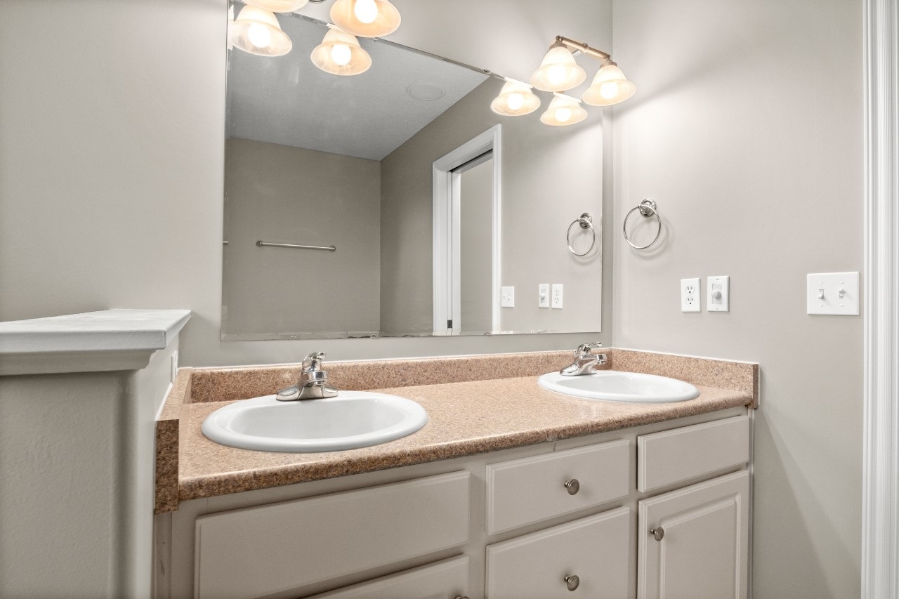 13610 Falcon Ridge Cove Fort Wayne, IN 46845 - Photo 19 of 36