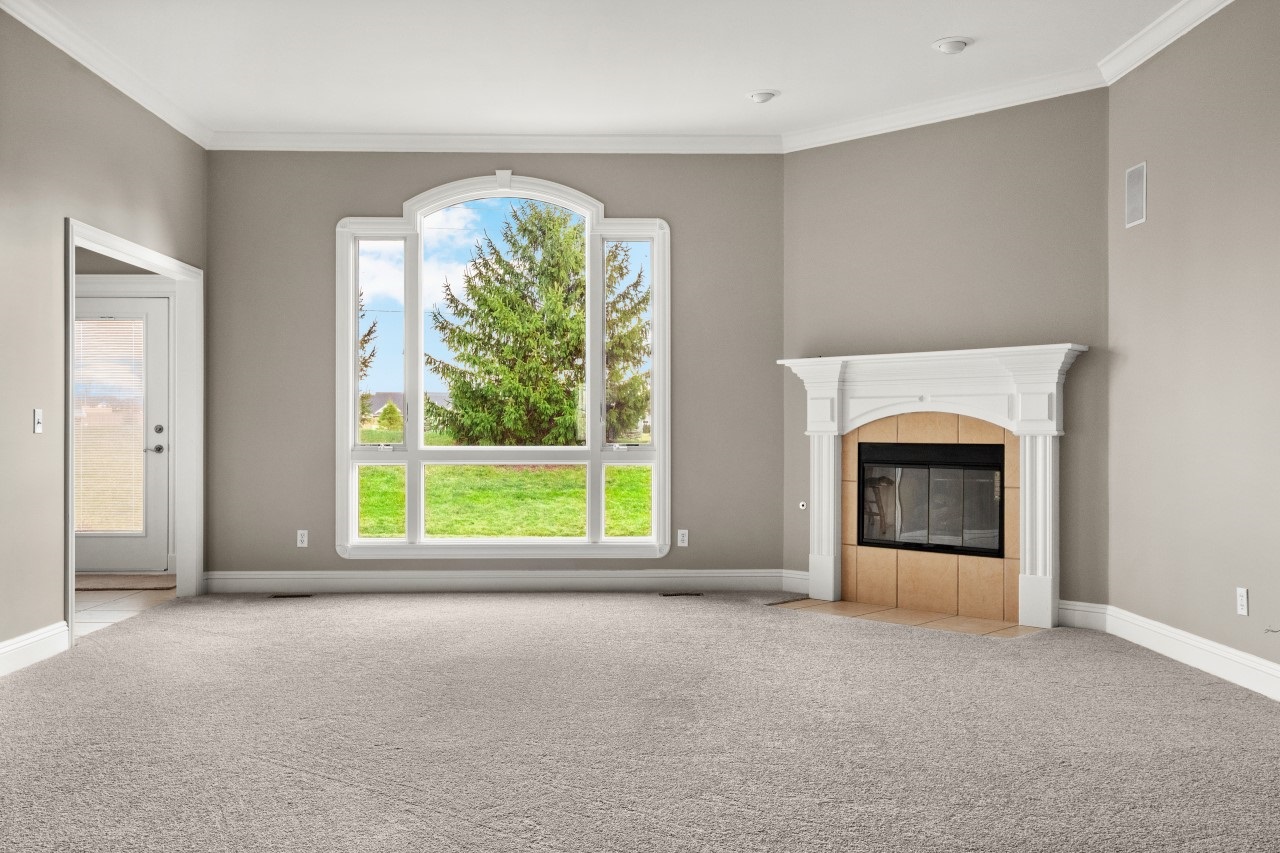 13610 Falcon Ridge Cove Fort Wayne, IN 46845 - Photo 4 of 36