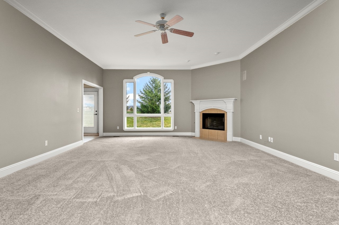 13610 Falcon Ridge Cove Fort Wayne, IN 46845 - Photo 5 of 36
