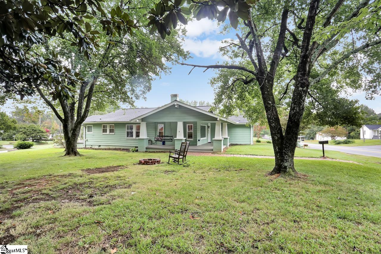 39 Lyman Road Inman, SC 29349 - Photo 1 of 25