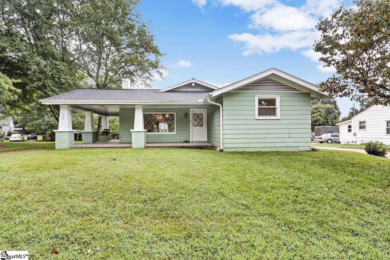 39 Lyman Road Inman, SC 29349 - Photo 3 of 25