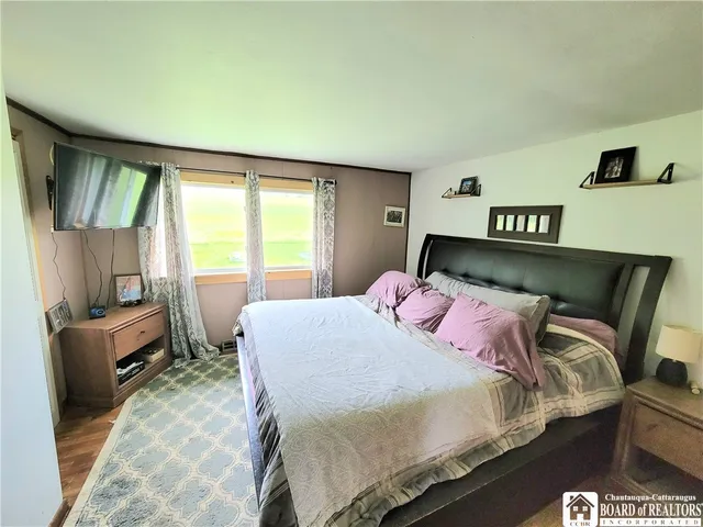 $189,900 | 1484 Swede Road, Harmony, NY 14710