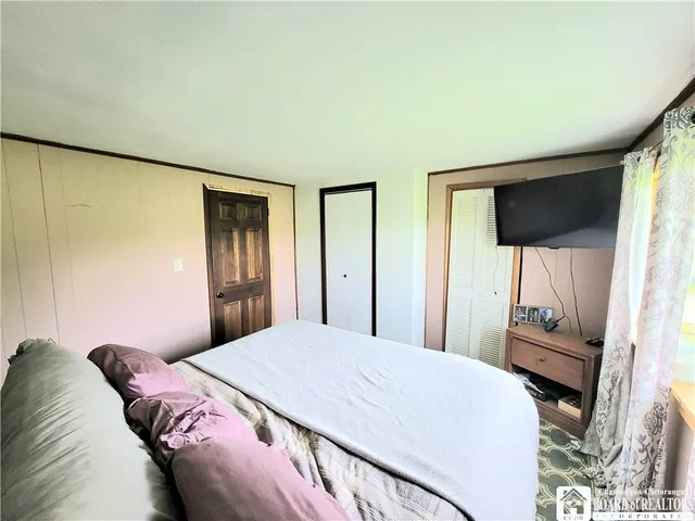 $189,900 | 1484 Swede Road, Harmony, NY 14710