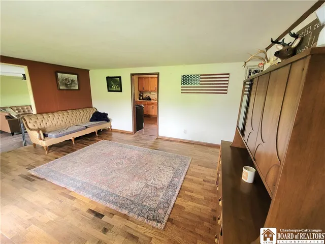 $189,900 | 1484 Swede Road, Harmony, NY 14710