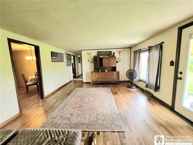 $189,900 | 1484 Swede Road, Harmony, NY 14710