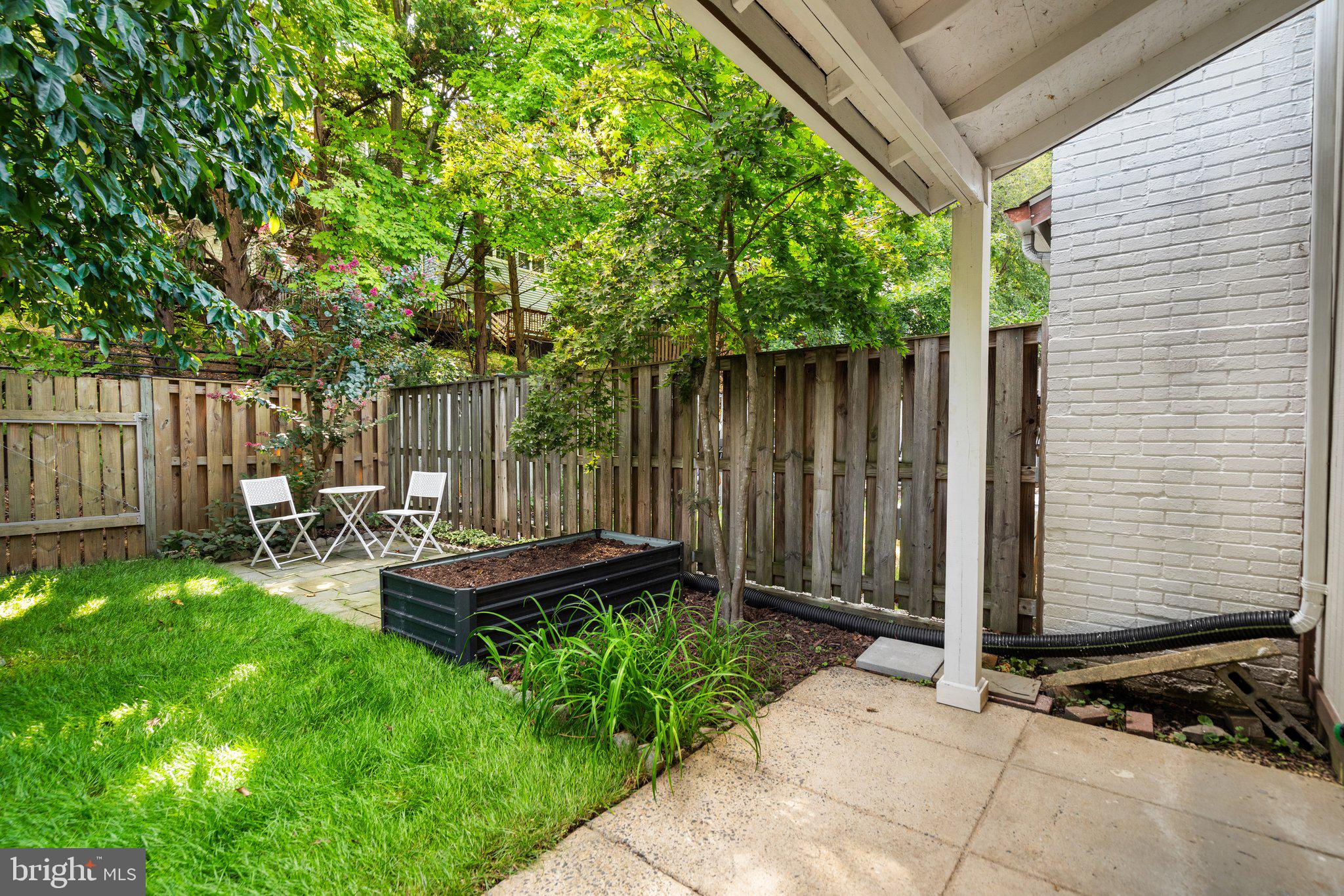 6437 Rockshire Street Alexandria, VA 22315 - Photo 32 of 43