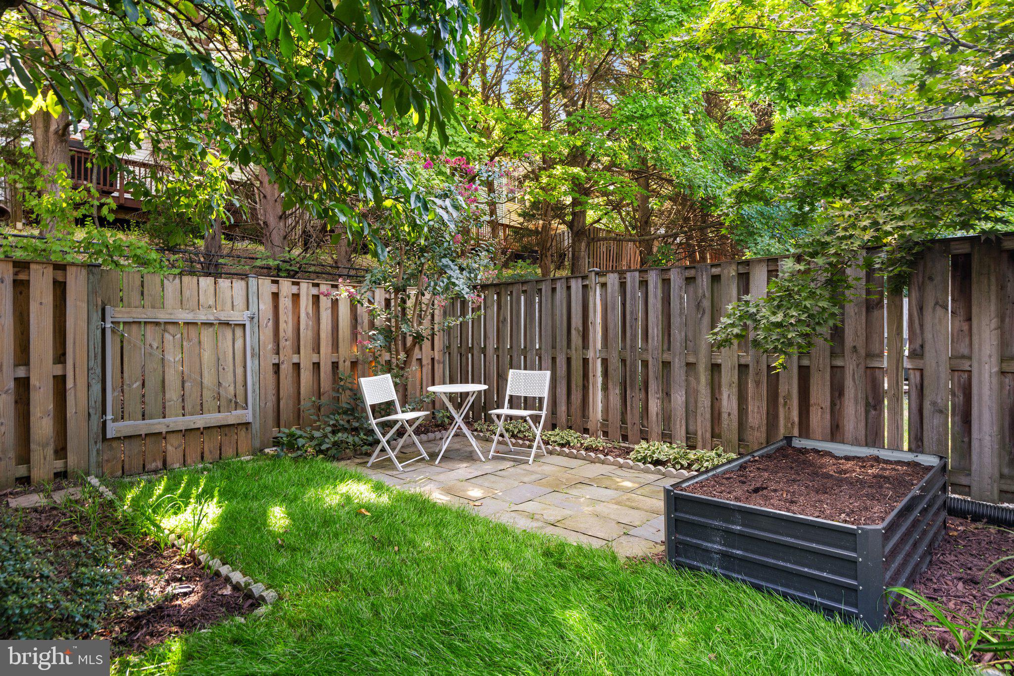 6437 Rockshire Street Alexandria, VA 22315 - Photo 33 of 43 Raised garden bed