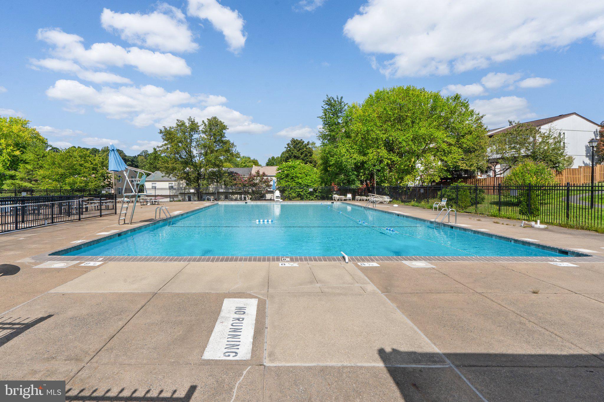 6437 Rockshire Street Alexandria, VA 22315 - Photo 41 of 43 Community pool