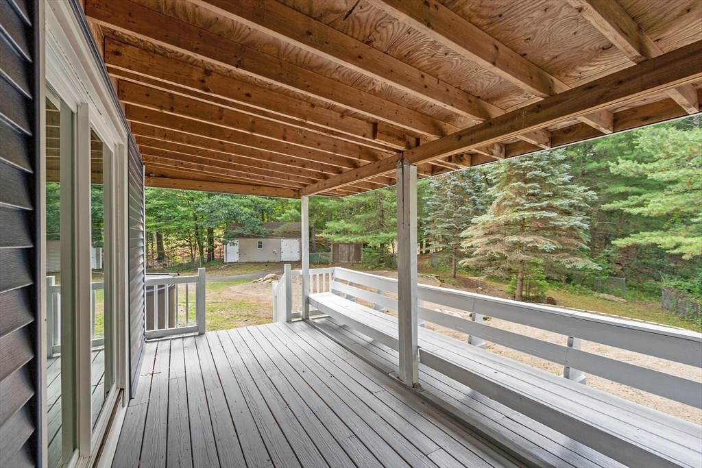 29 Tyler Road Townsend, MA 01469 - Photo 10 of 41