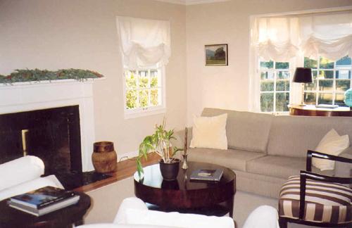 2324 State Street Santa Barbara, CA 93105 - Photo 9 of 9 a living room with furniture and a window