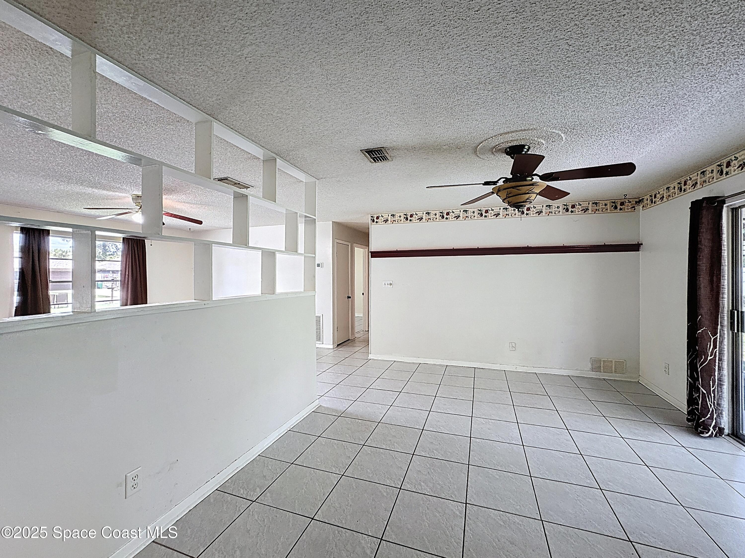4865 Bridge Road Cocoa, FL 32927 - Photo 11 of 34 Dining Room