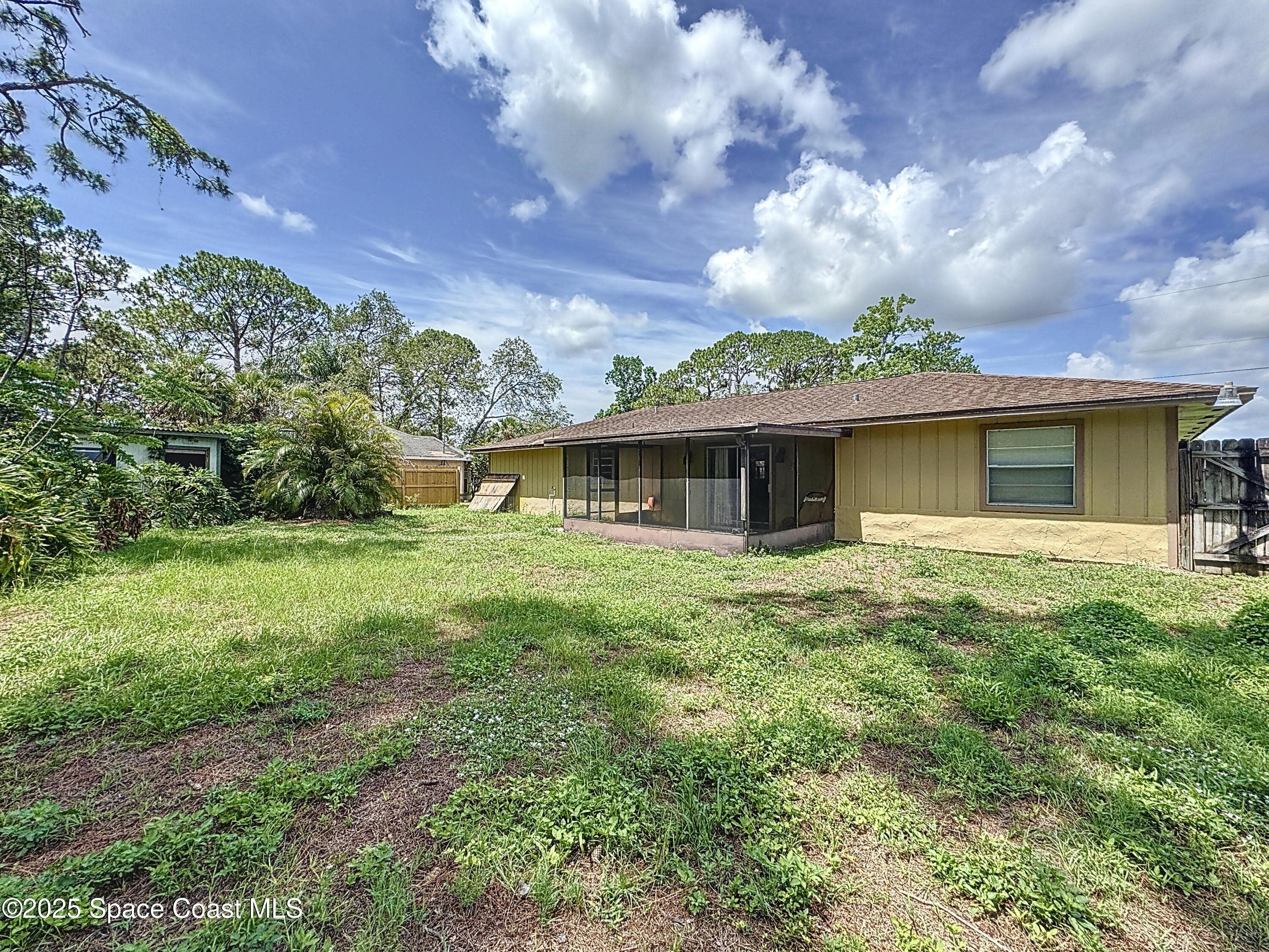 4865 Bridge Road Cocoa, FL 32927 - Photo 31 of 34 Back Yard
