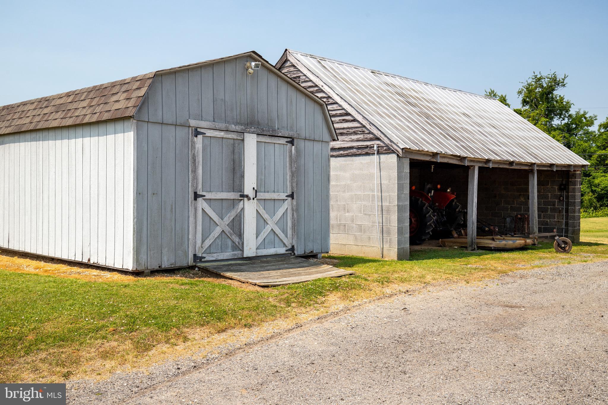 617 West Chesapeake Beach Road Owings, MD 20736 - Photo 13 of 38