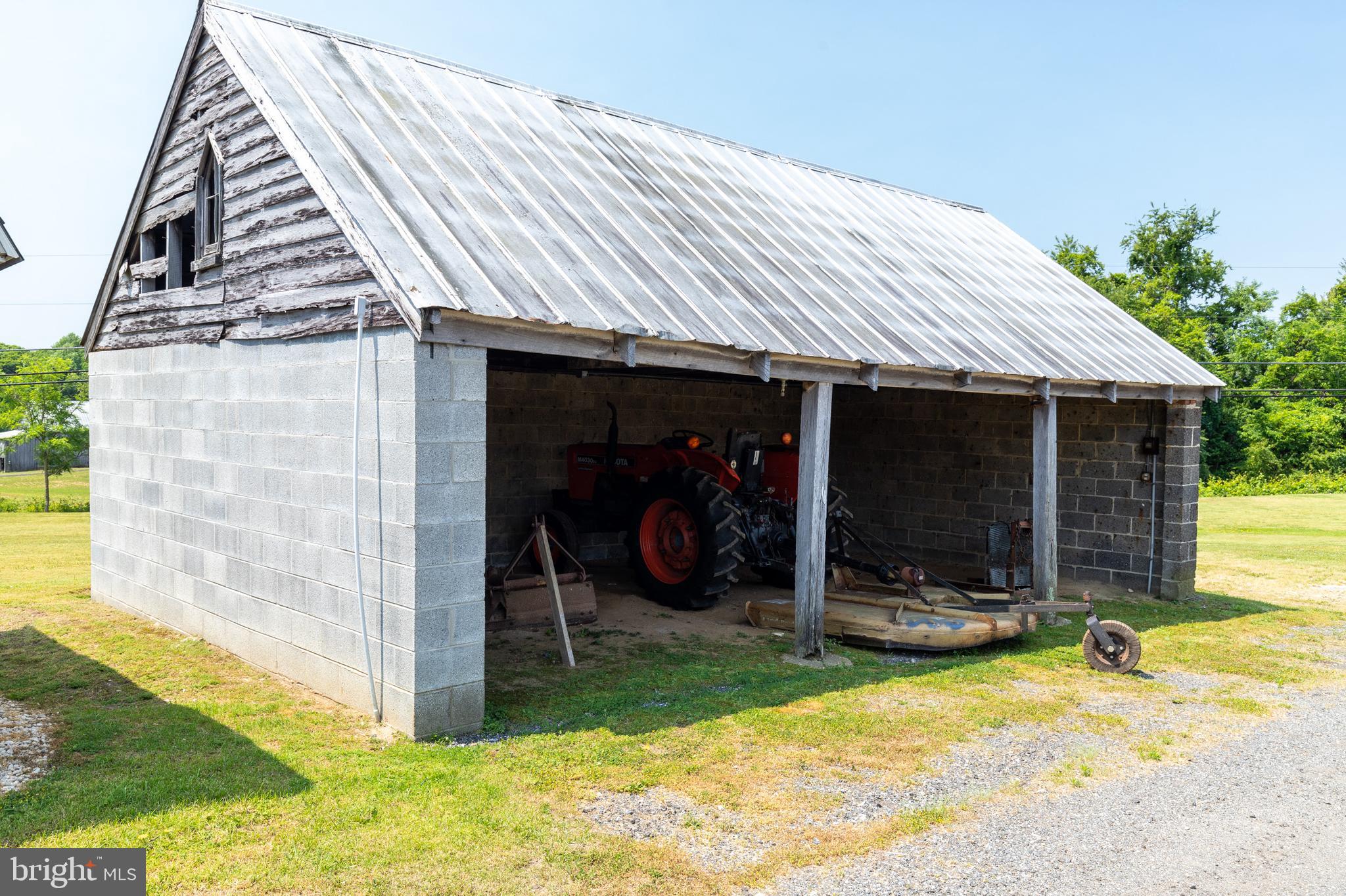 617 West Chesapeake Beach Road Owings, MD 20736 - Photo 14 of 38