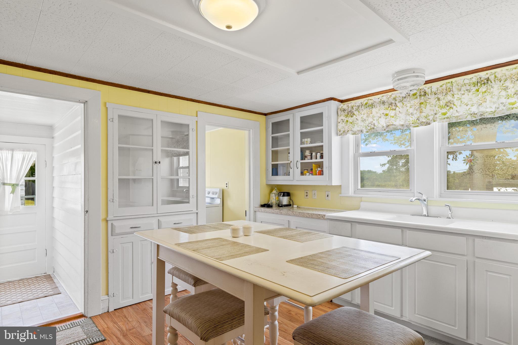 617 West Chesapeake Beach Road Owings, MD 20736 - Photo 15 of 38 Kitchen
