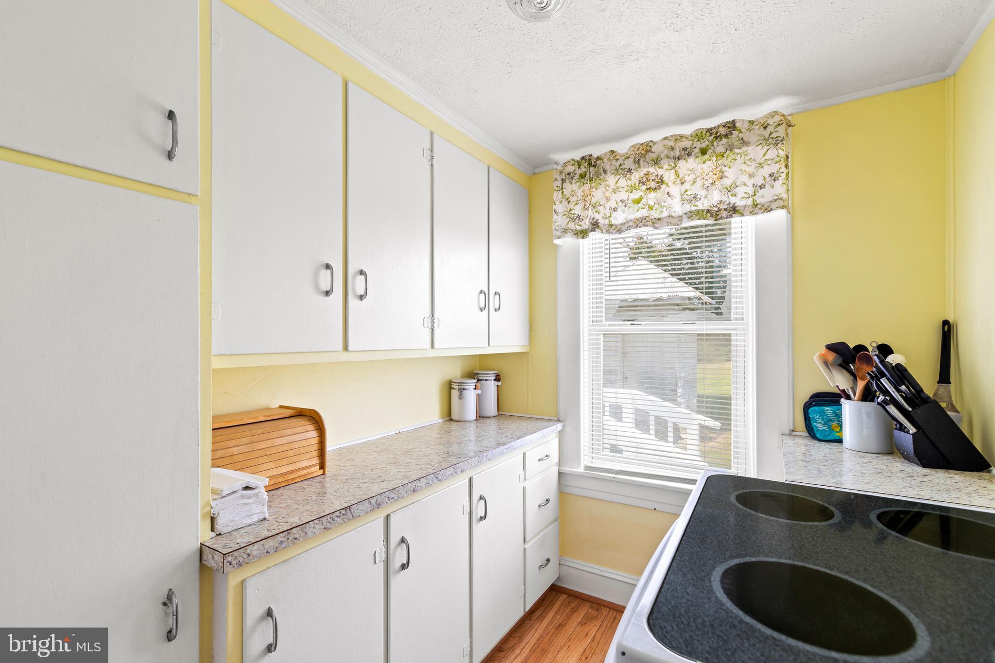 617 West Chesapeake Beach Road Owings, MD 20736 - Photo 18 of 38 Kitchen