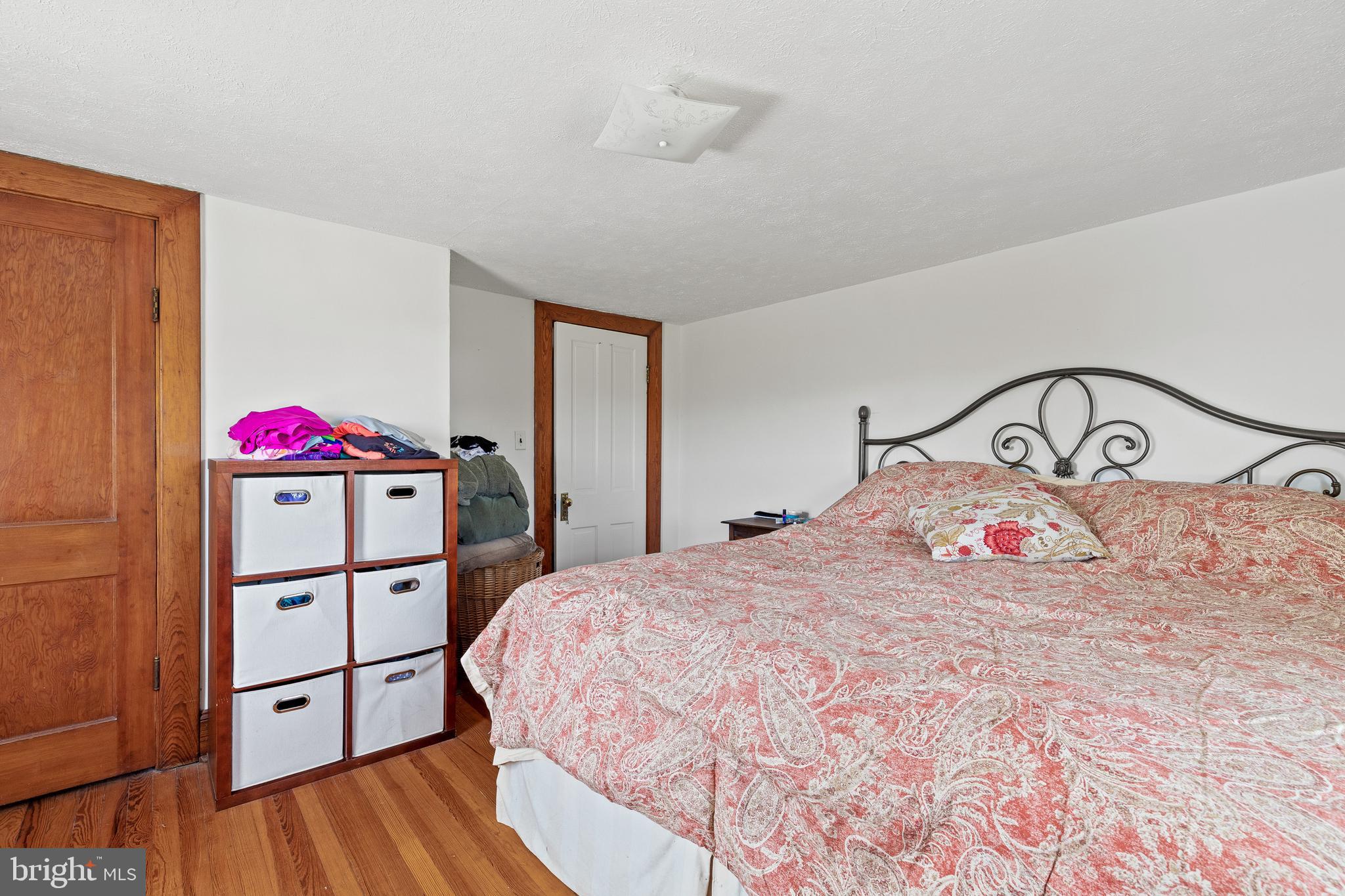 617 West Chesapeake Beach Road Owings, MD 20736 - Photo 26 of 38 Primary bedroom