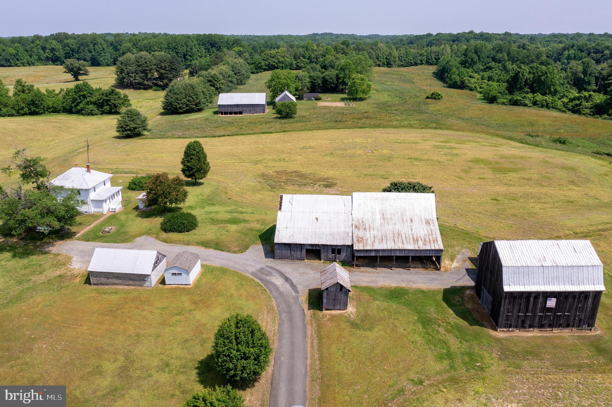 617 West Chesapeake Beach Road Owings, MD 20736 - Photo 5 of 38