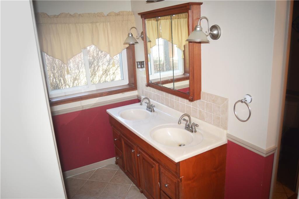 507 Mountain View Road New Florence, PA 15944 - Photo 12 of 17 Gallery Image 12