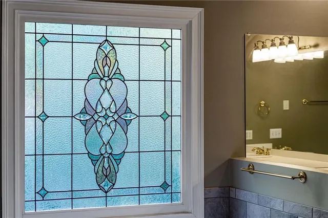 $699,000 | 801 Oakland Drive, Talking Rock, GA 30175